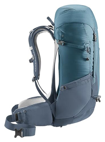 Deuter Futura 32 Aircomfort back system showcases max ventilation reducing sweat during climbs