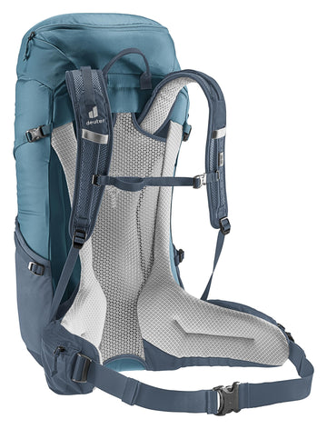 Deuter Futura 32 exterior pockets for water bottles and quick items accessible