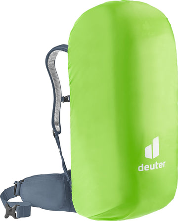 Deuter Futura 32 lightweight frame geometry shifts load from shoulders to hips