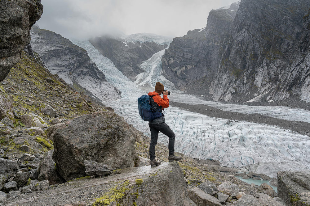 Deuter Futura Pro 36 pockets and loops organize trail essentials