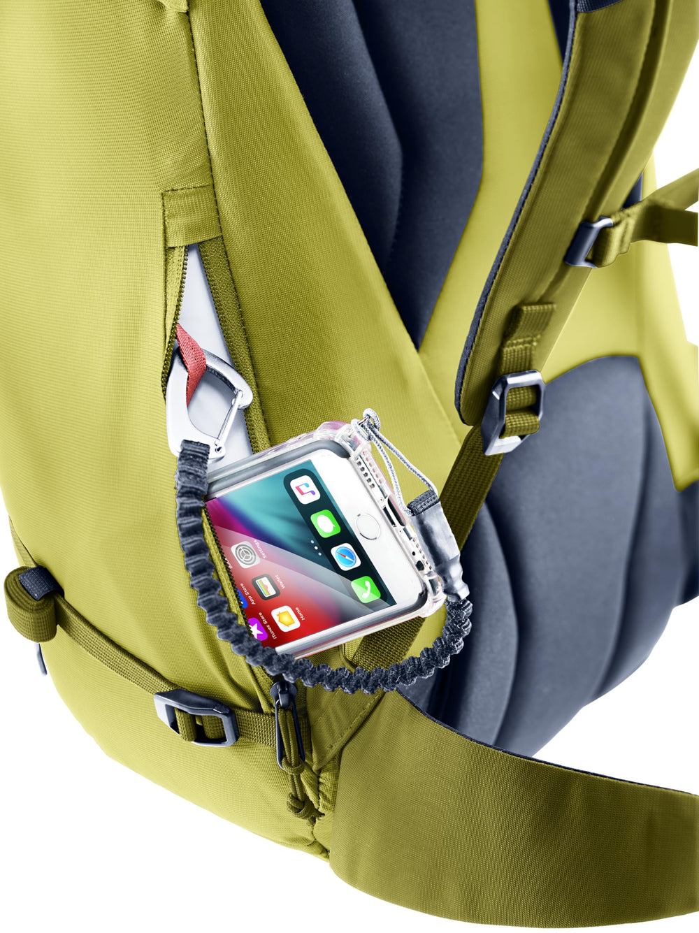 Deuter Guide 30L hydration compatibility supports on-the-move fluids
