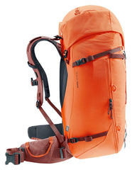 Deuter Guide 32+8L SL hip fins for secure women's fit.