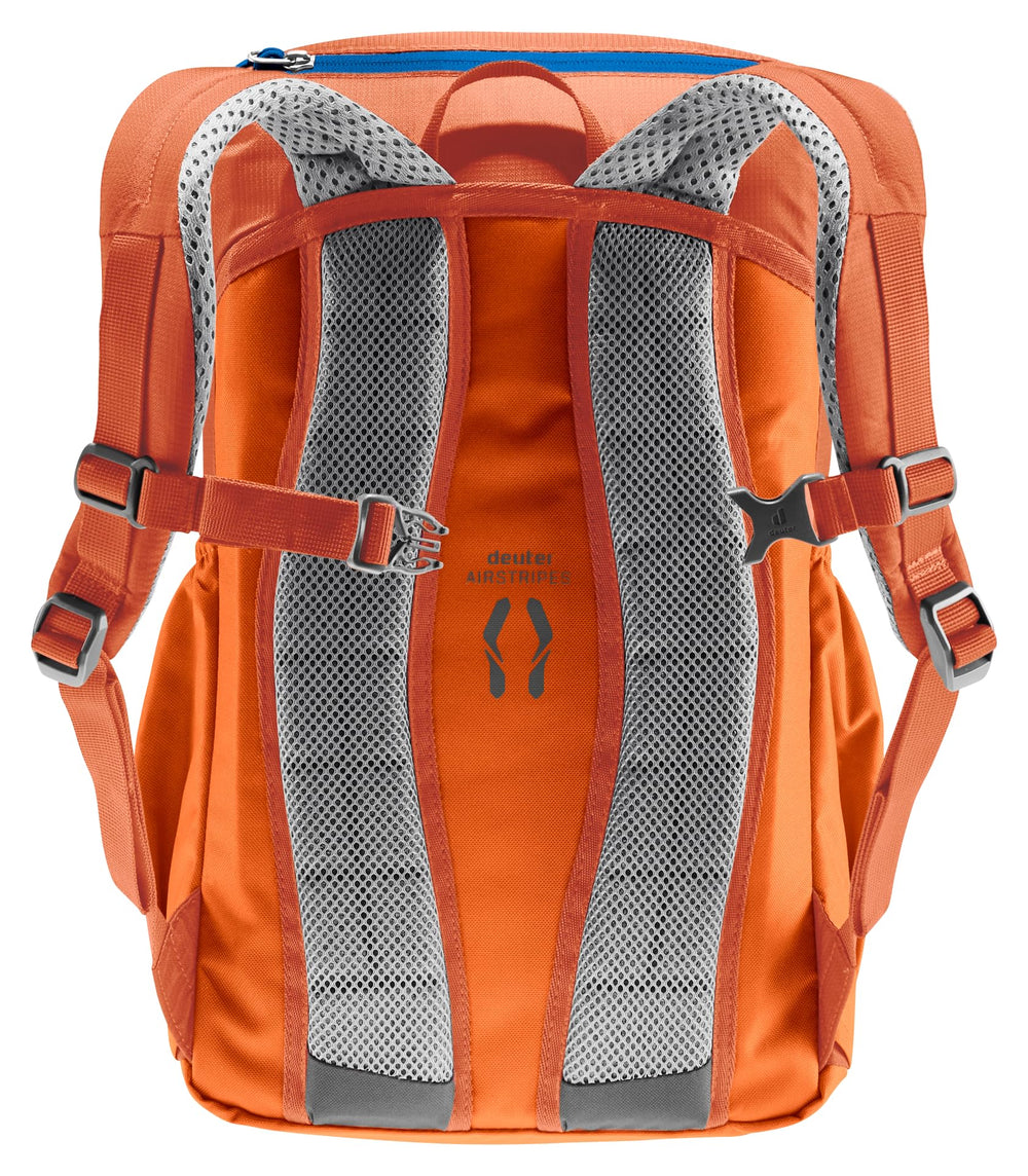 Deuter Junior side elastic pocket for quick water bottle access.