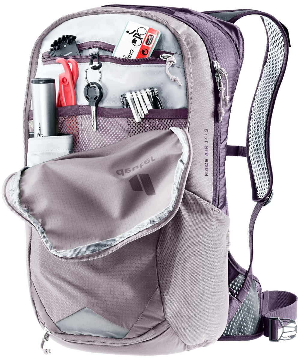 Waist belt on Deuter Race Air 14+3 adds stability during rides.
