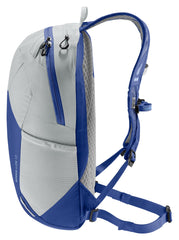 Deuter Speed Lite 13L glove-friendly zipper pulls; easy handling in cold or gloves.