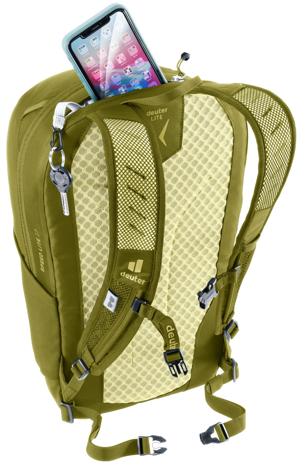Sternum adjustment fine-tunes load transfer for comfortable wear