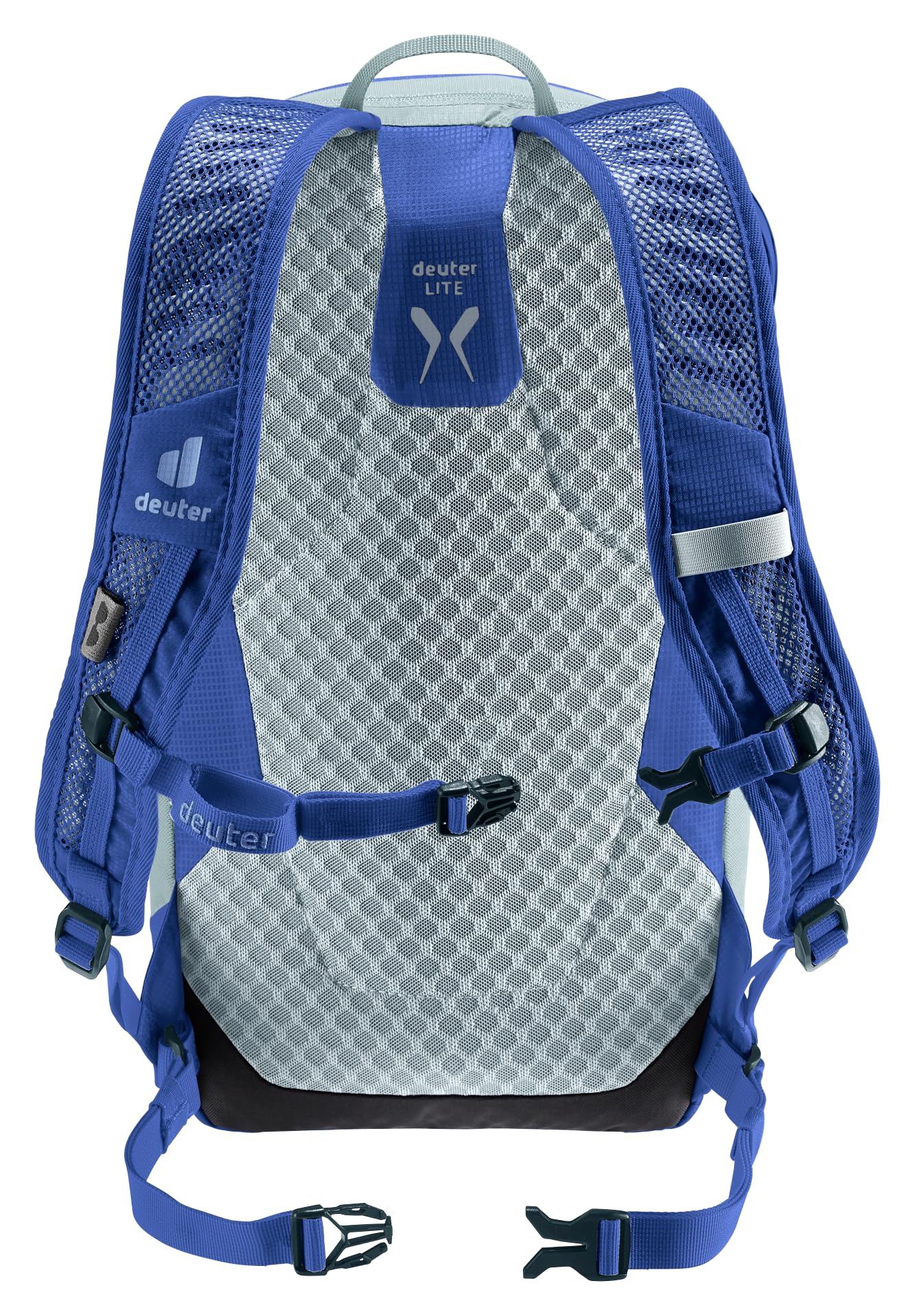 Deuter Speed Lite 17L detachable waist belt improves fit.