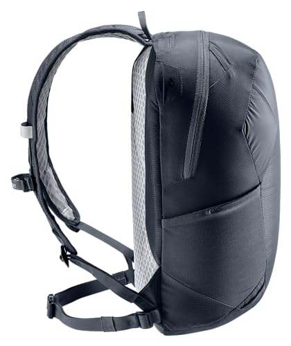 Deuter Speed Lite 17L back panel with breathable support.