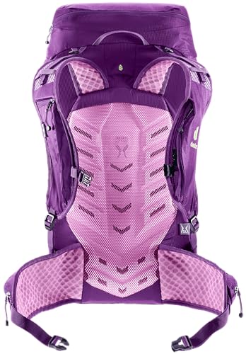 Deuter Speed Lite 28L SL backpack front stretch pocket for gloves and layers.