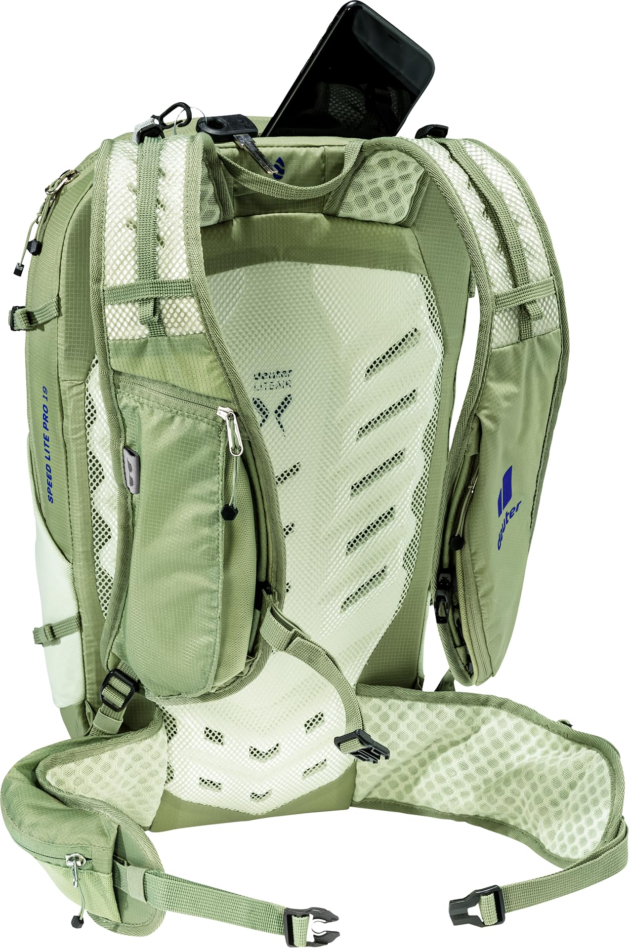 Deuter Speed Lite Pro LiteAir back system boosts airflow.