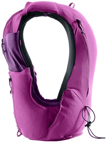 Deuter Traick 5 SL vest shoulder zip pockets for small essentials.