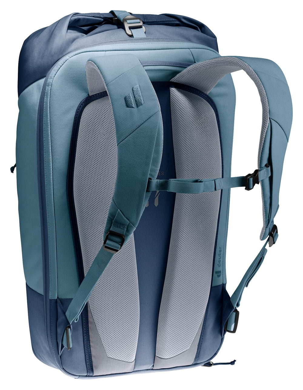 Side pocket offers quick-access storage during commutes.
