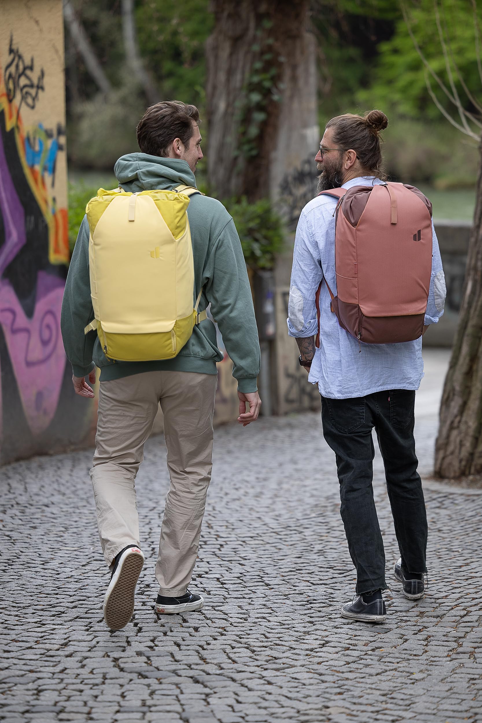 Deuter Utilion 30L lid buckle and roll-top closure