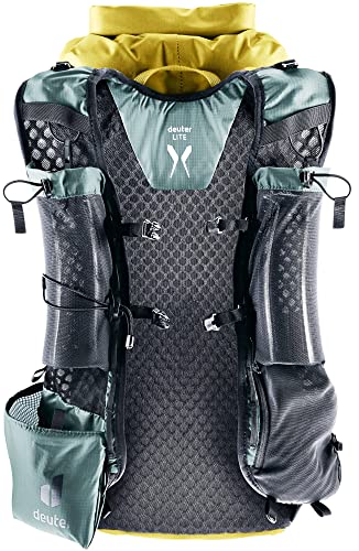 Deuter Vertrail 16L straps detail emphasizes vest-style comfort and freedom of movement.