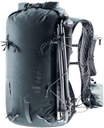 Deuter Vertrail 16L Alpine Backpack detachable sternum strap with safety whistle