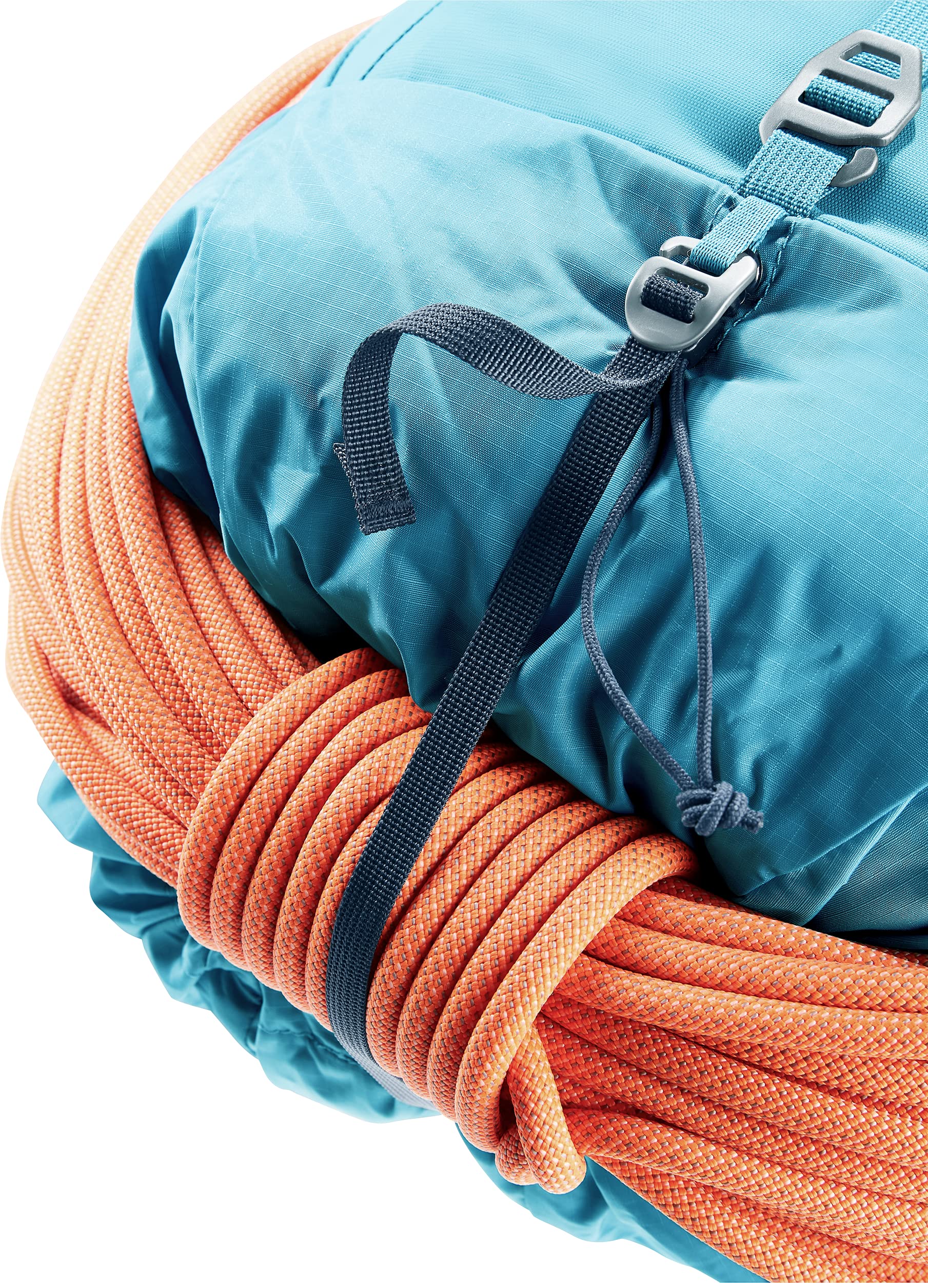 Deuter Guide 42+8 SL, front opening, fast access during climbs.