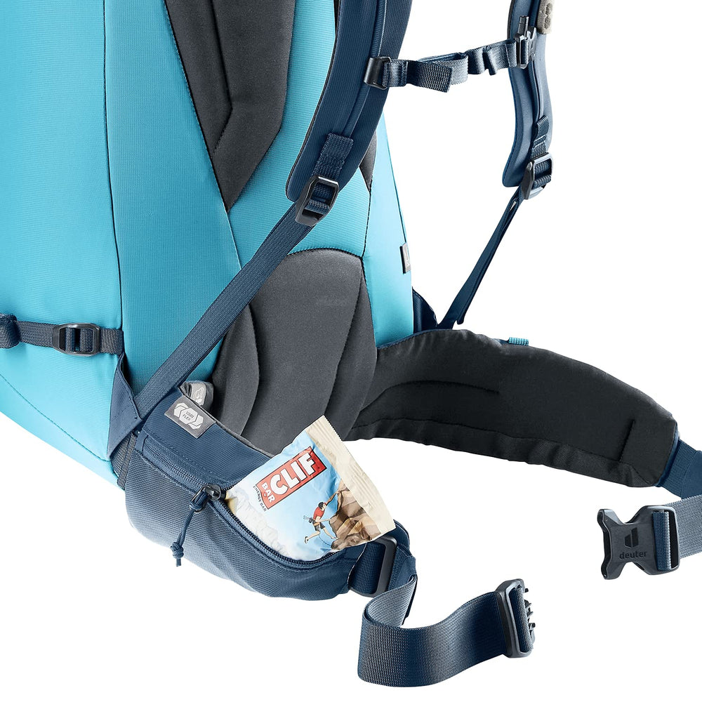 Deuter Guide 42+8 SL, helmet holder, ready for climbing days.