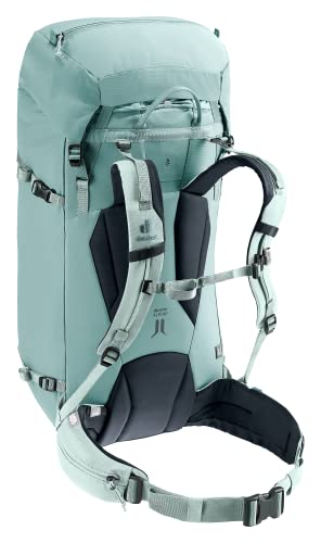 Deuter Women’s Guide 42-8 SL lid with pockets for quick access.