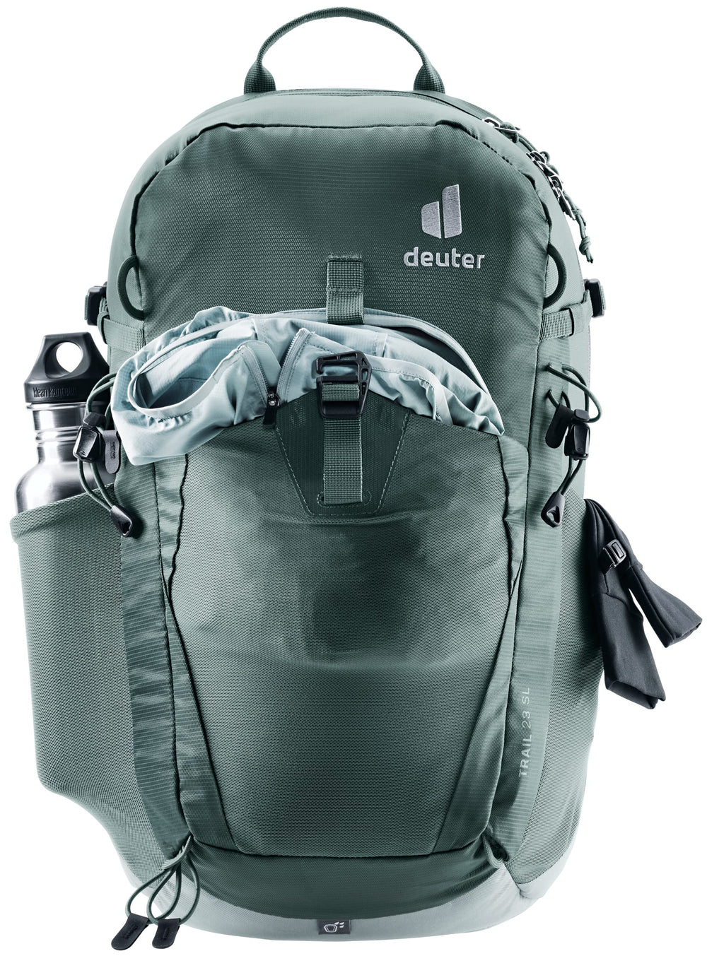 Deuter Women's Trail 23L SL hydration compartment ready for on-the-move drinking.