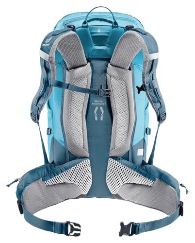 Deuter Trail Pro 31 SL chest strap with detachable whistle.