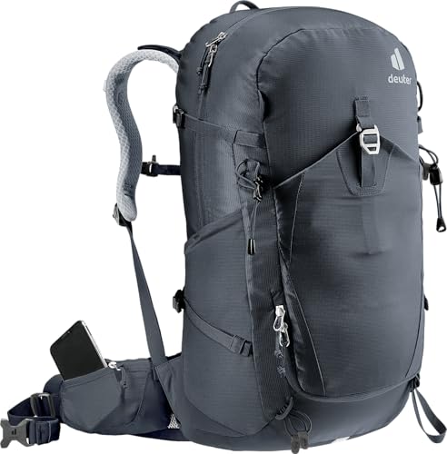 Deuter Trail Pro 31 SL lightweight hip fins for stable, balanced carry.