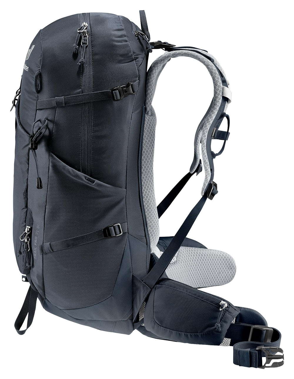 Deuter Trail Pro 31 SL large main compartment for quick gear access.