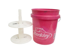 Dev Fishing rack stands 7.6 inches high with a compact footprint.