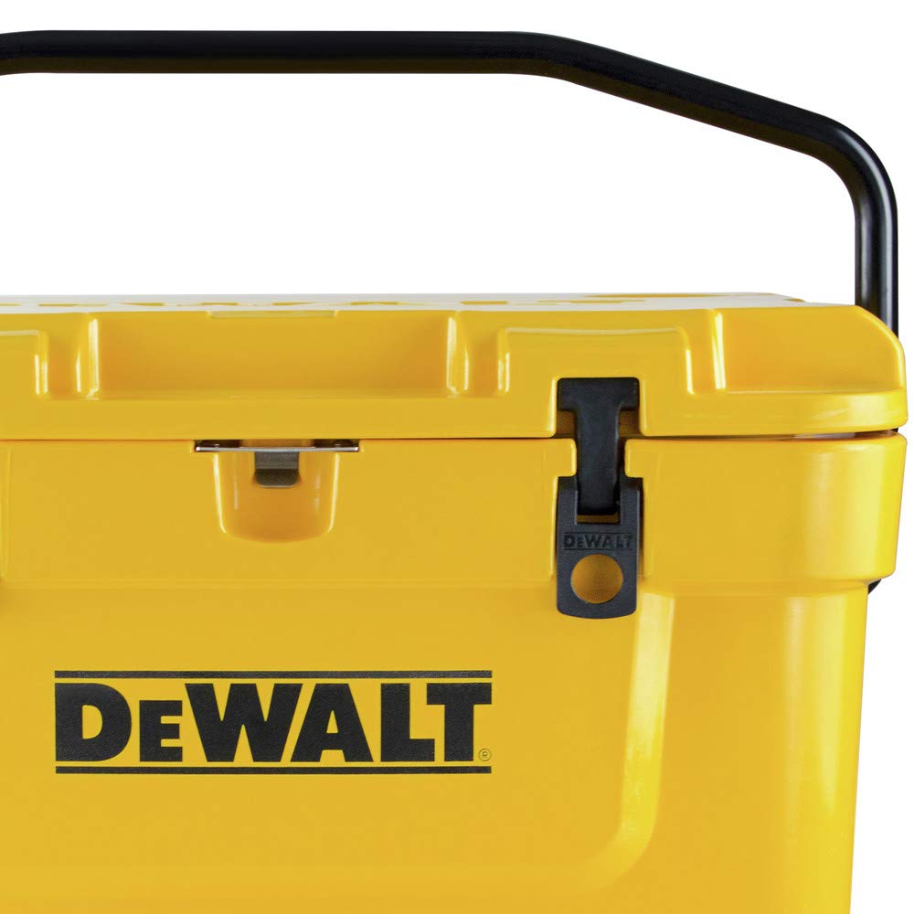 DEWALT 25 Qt cooler ice pack storage area helps organize cooling gear.
