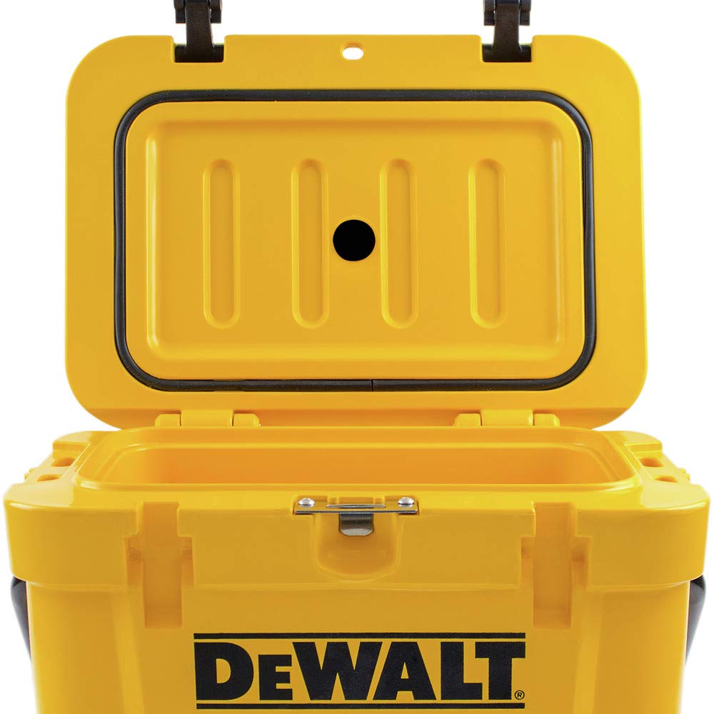 DEWALT DXC10QT handle-latch demonstrates secure transport and reliable closure