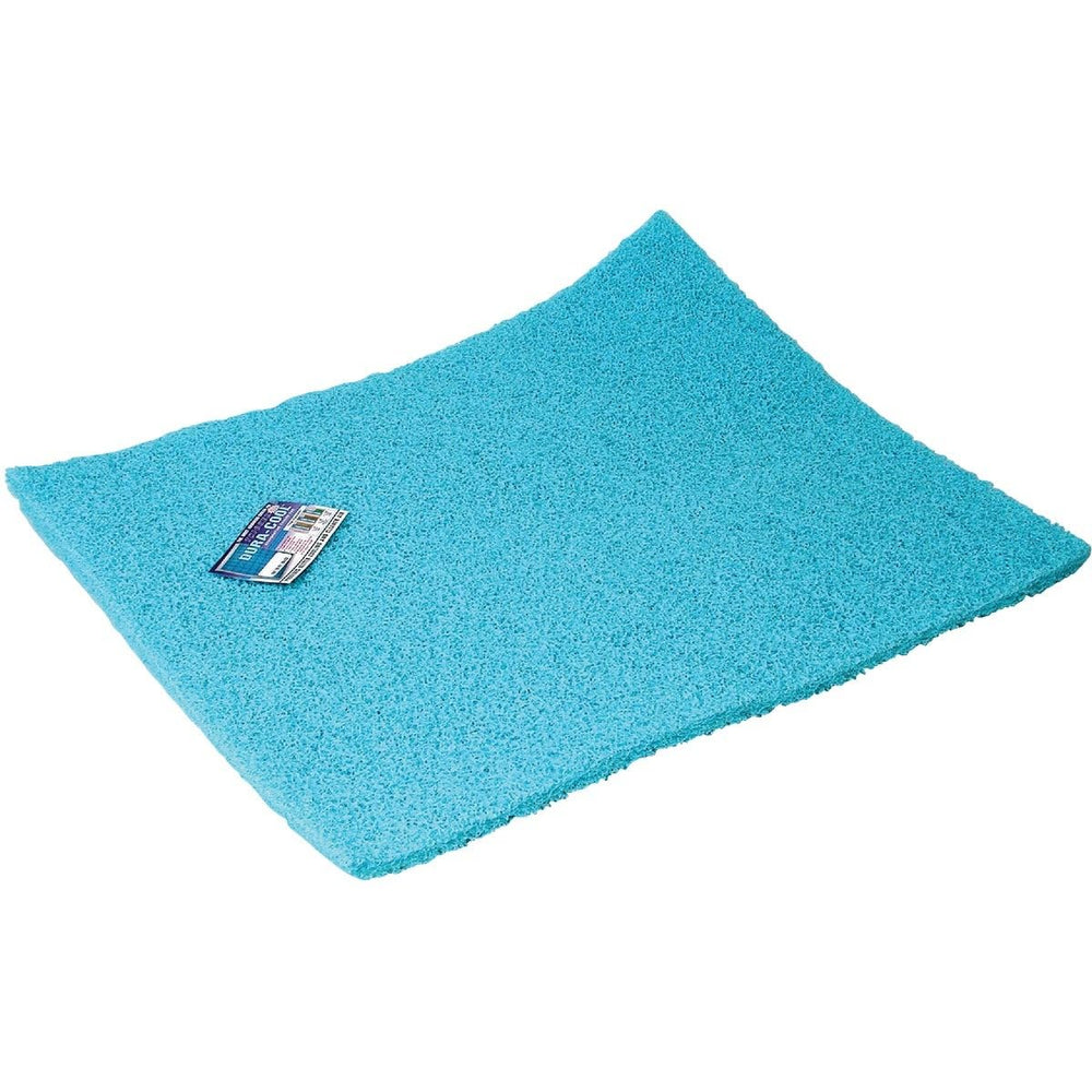 Dial Manufacturing Duracool Roll 29x144 material closeup shows open-cell pad absorbing water efficiently.