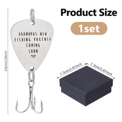 DICOSMETIC heart-shaped stainless steel fishhook close-up, showcasing durable, premium craftsmanship.