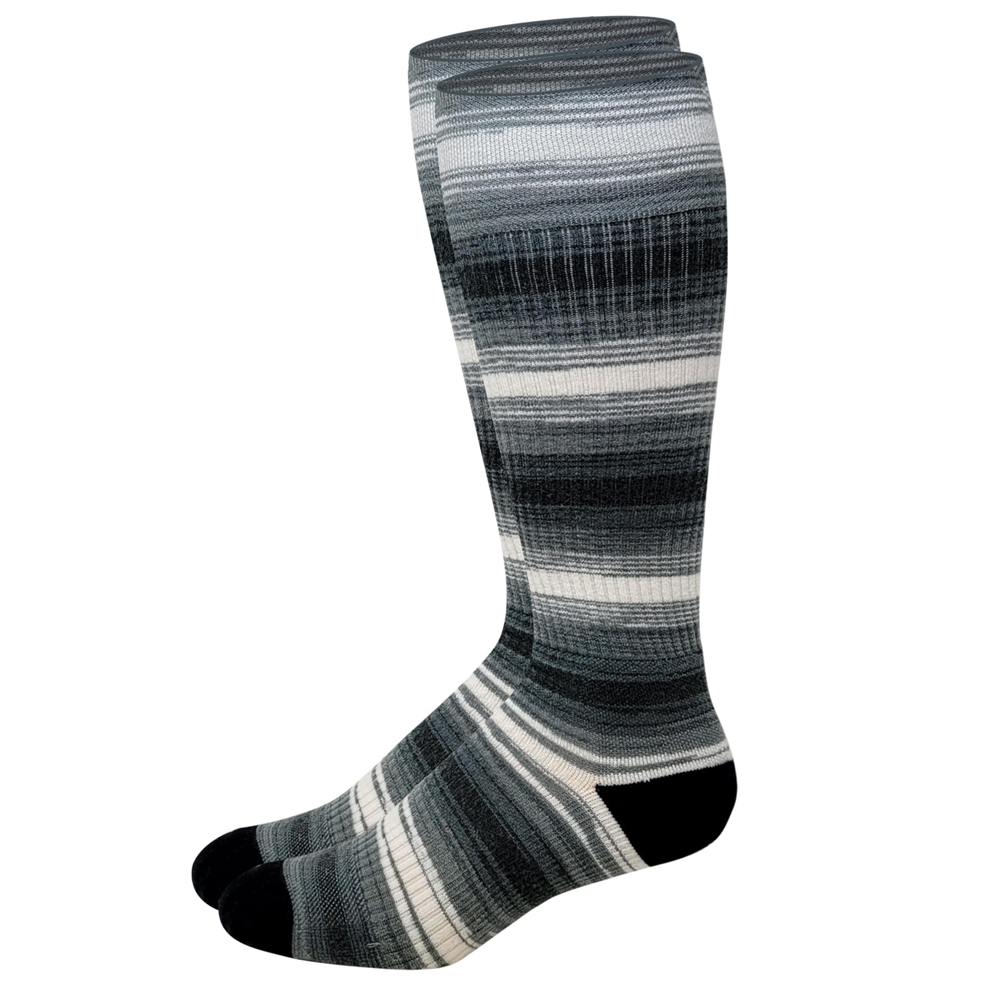 Different Touch outdoor wool knee-high socks provide warmth for hiking and winter adventures.