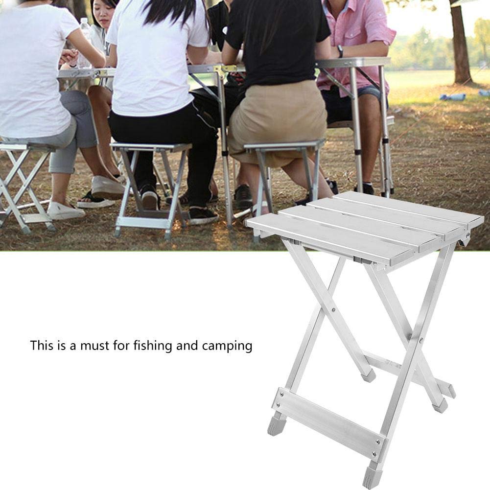 Dilwe easy-folding chair in action helps quick setup