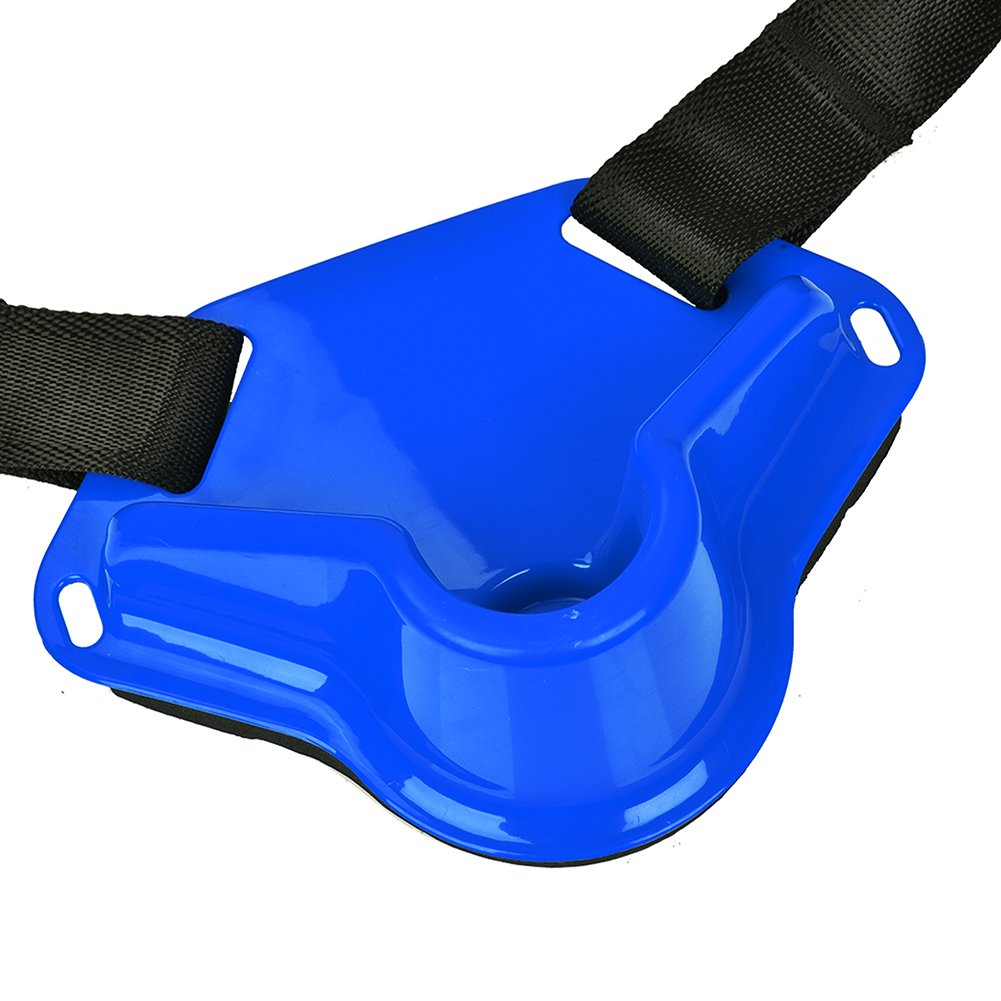 Angler wearing Dilwe waist belt during fishing