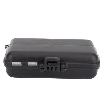 Dilwe easy-clean surface helps keep gear organized after a day on the water.