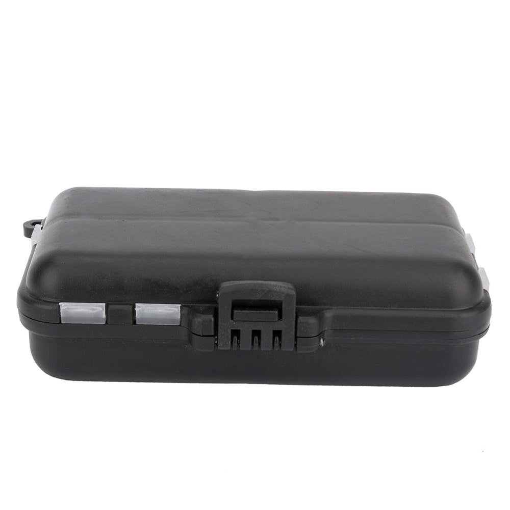 Dilwe easy-clean surface helps keep gear organized after a day on the water.