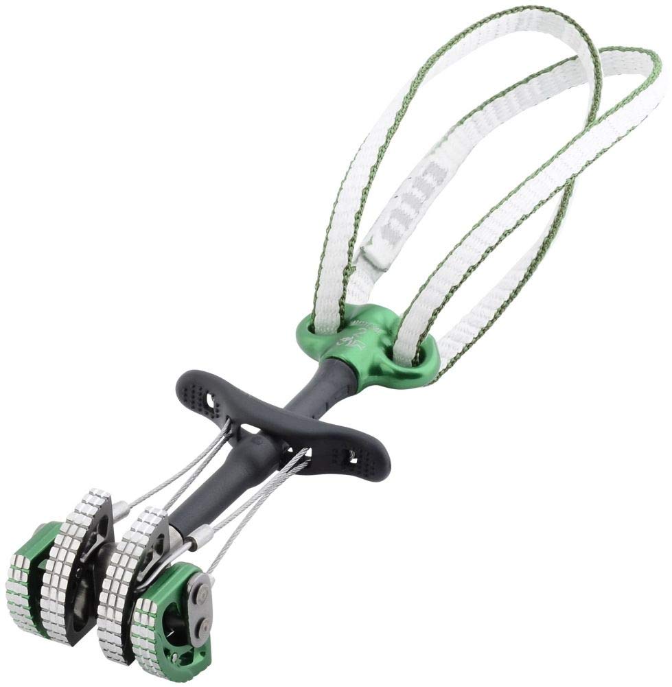 DMM Dragon Cams triplegrip lobe closeup improves rock friction on slick surfaces