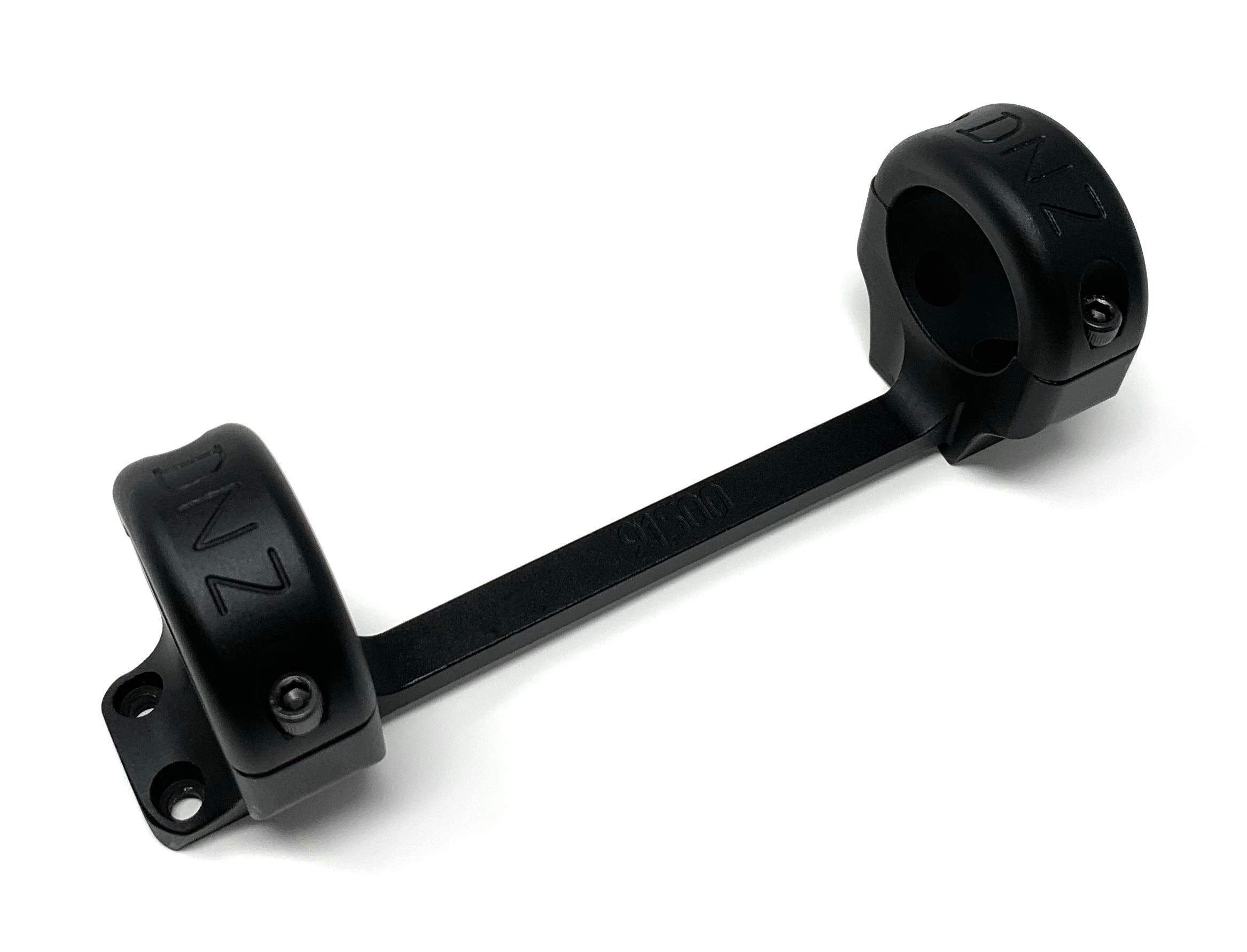 DNZ Game Reaper scope mount installation ease for quick setup.