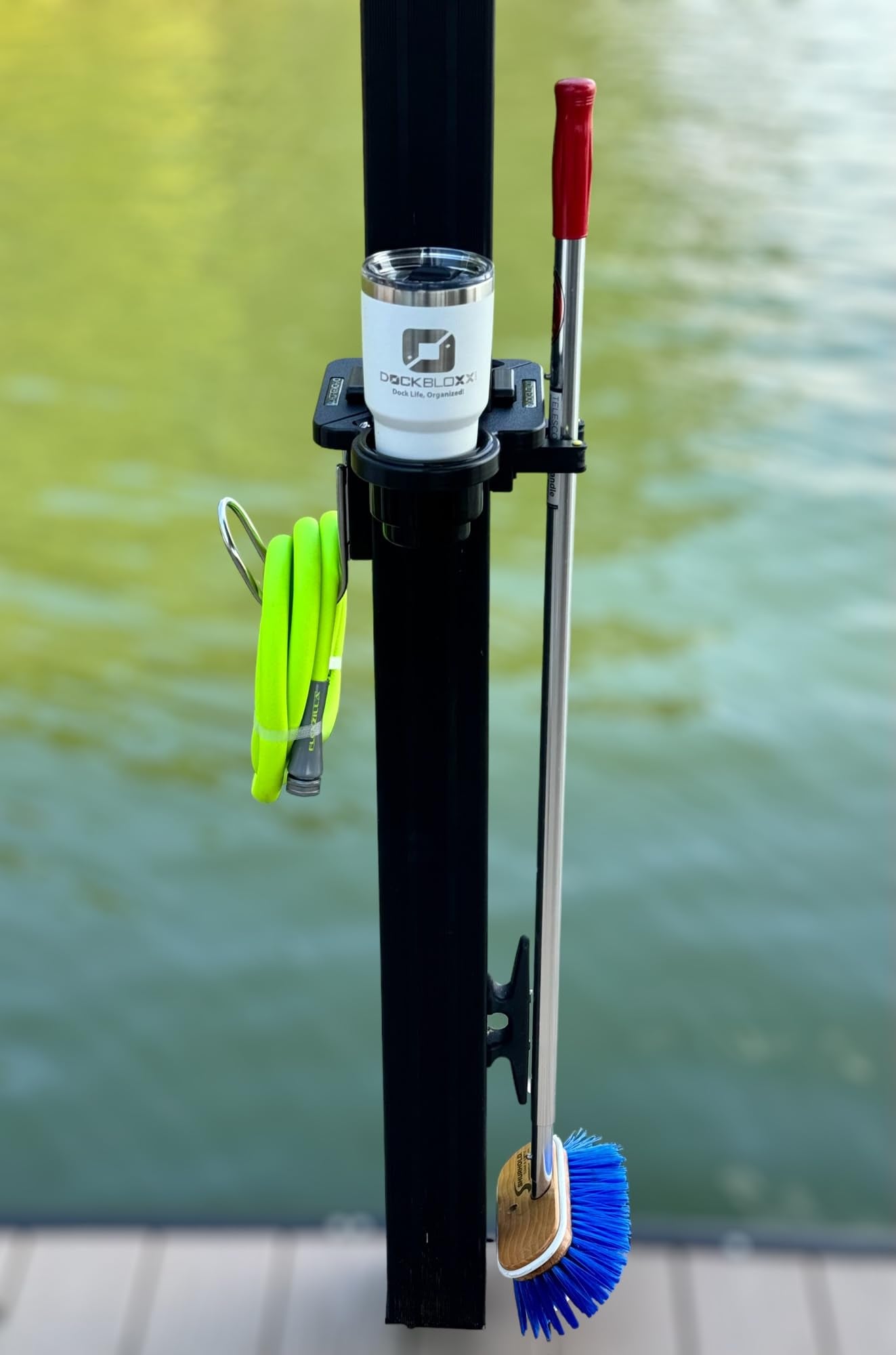 DockBloxx Ultimate Wash Station helps maintain an organized, clutter-free dock