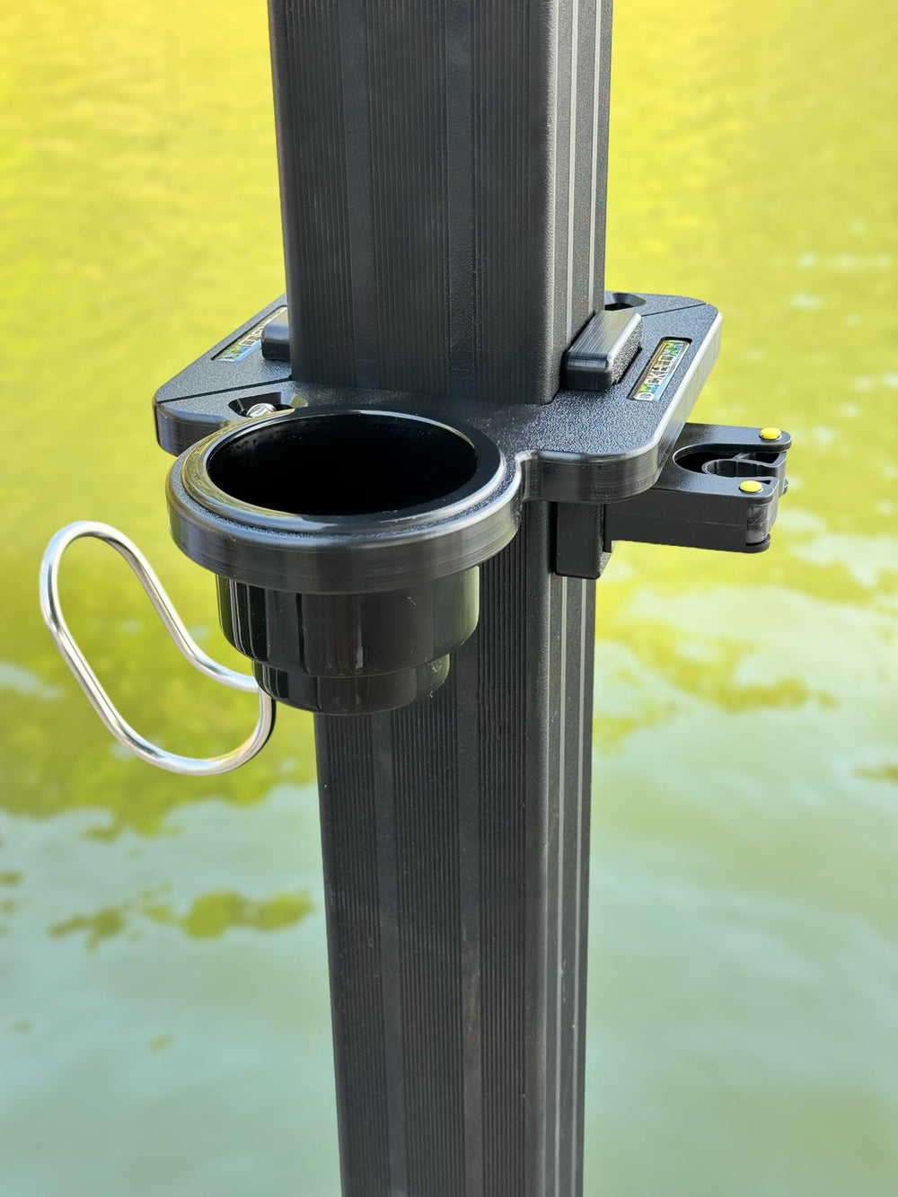 DockBloxx Ultimate Wash Station UV-resistant build withstands outdoor sun exposure