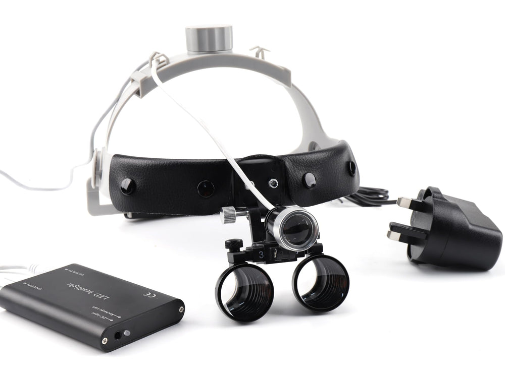 DOC.ROYAL setup reduces eye and neck strain during long tasks.