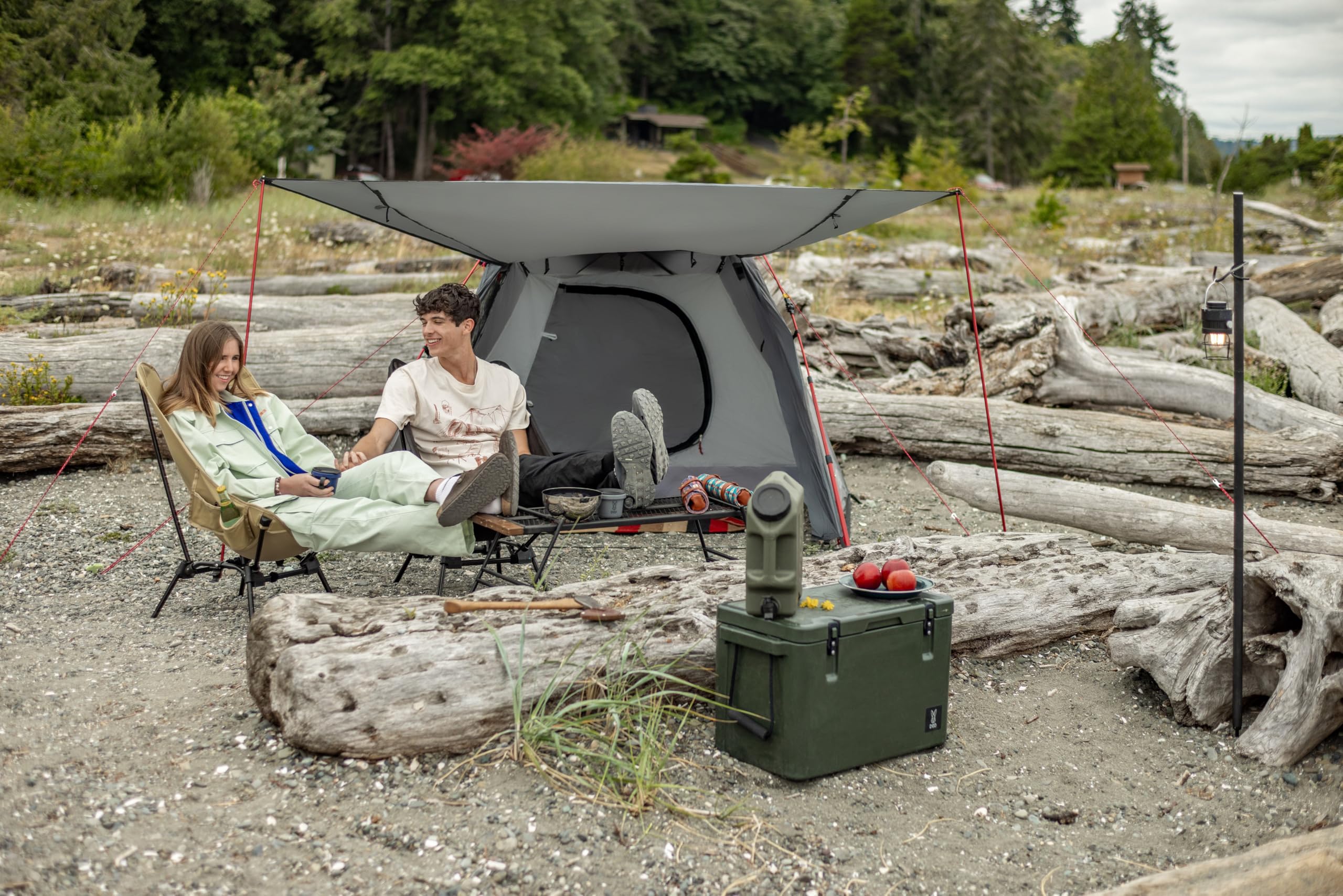 DOD Moto 1Pull tent large vestibule ideal for gear storage