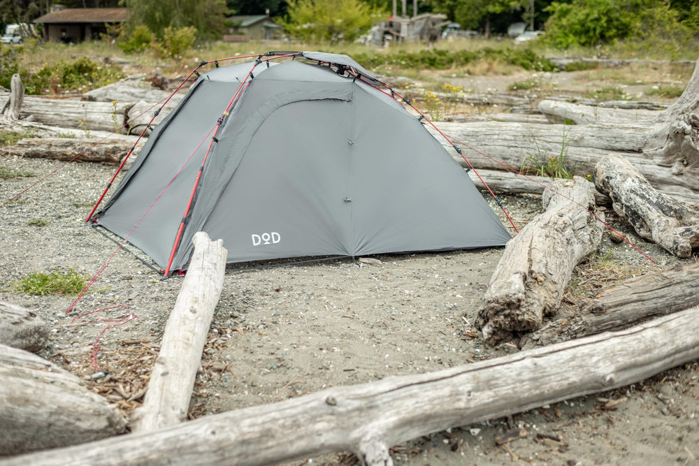 DOD Moto 1Pull tent quick setup via the 1Pull system