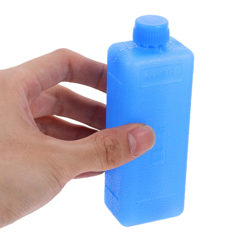 DOITOOL reusable ice packs on a camping trip extending drink chill time