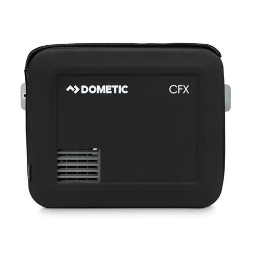 Dometic CFX5 25L protective cover back view shows full-coverage protection for rugged trips.
