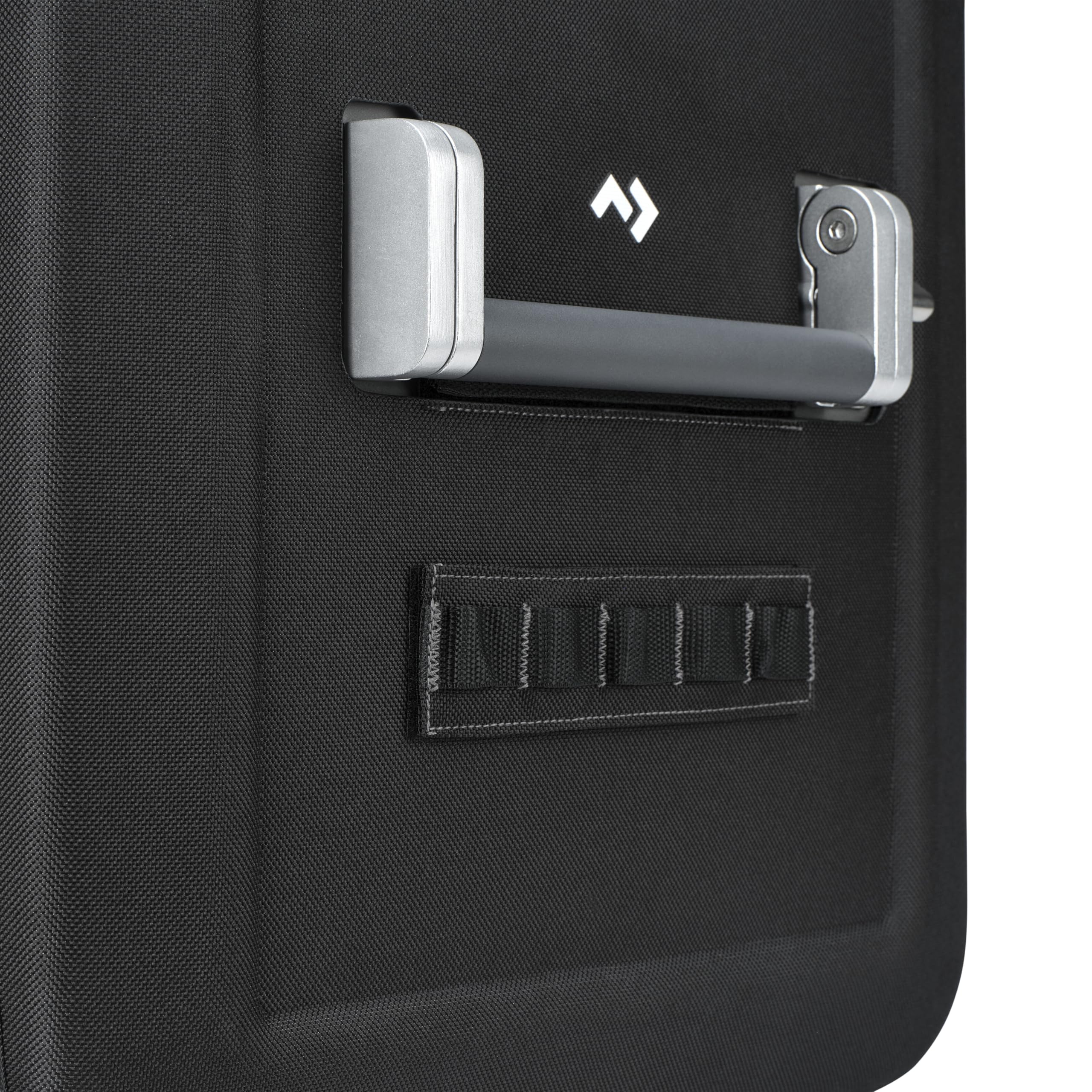 Dometic CFX5 75L protective cover outdoor-ready durability