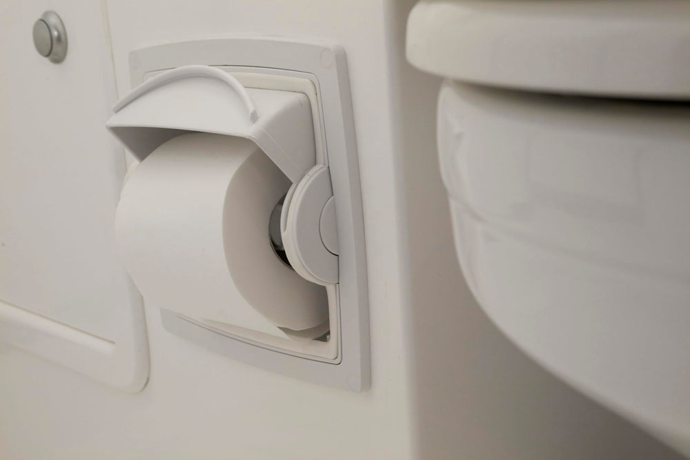Dometic Oceanair Dryroll automatic delivery for quick tissue access with minimal handling.