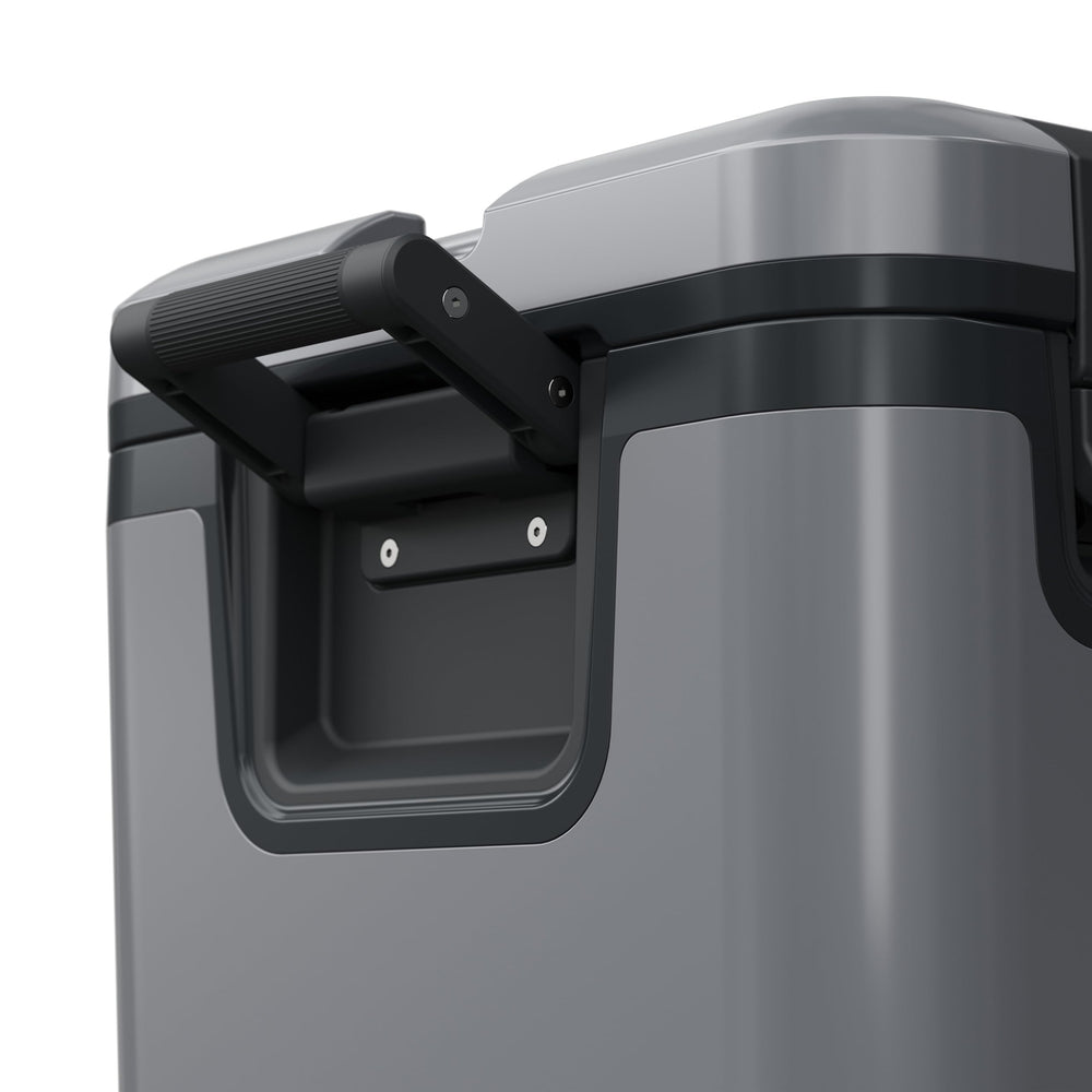 Dometic Recon 41L removable lid ready for front or back access