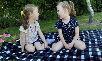 DOWN UNDER OUTDOORS blanket mult-use beach-park for picnics and camping