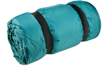 Down Under Outdoors dog-friendly blanket suitable for trips with pets.